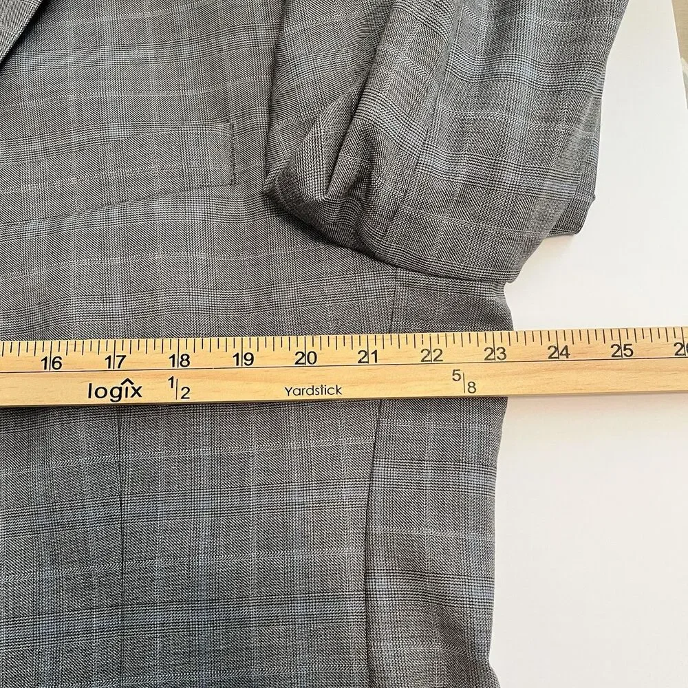 Stafford Classic Fit Travel Grey Glen Plaid Blazer Sport Coat Size 46R  2 Button